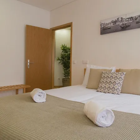 斯波特特林达德公寓 公寓 波尔图