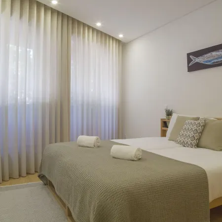 Spot Trindade Oporto