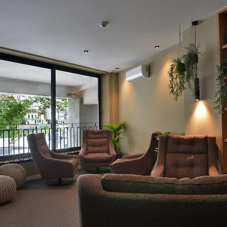 Spot Trindade Appartamento *